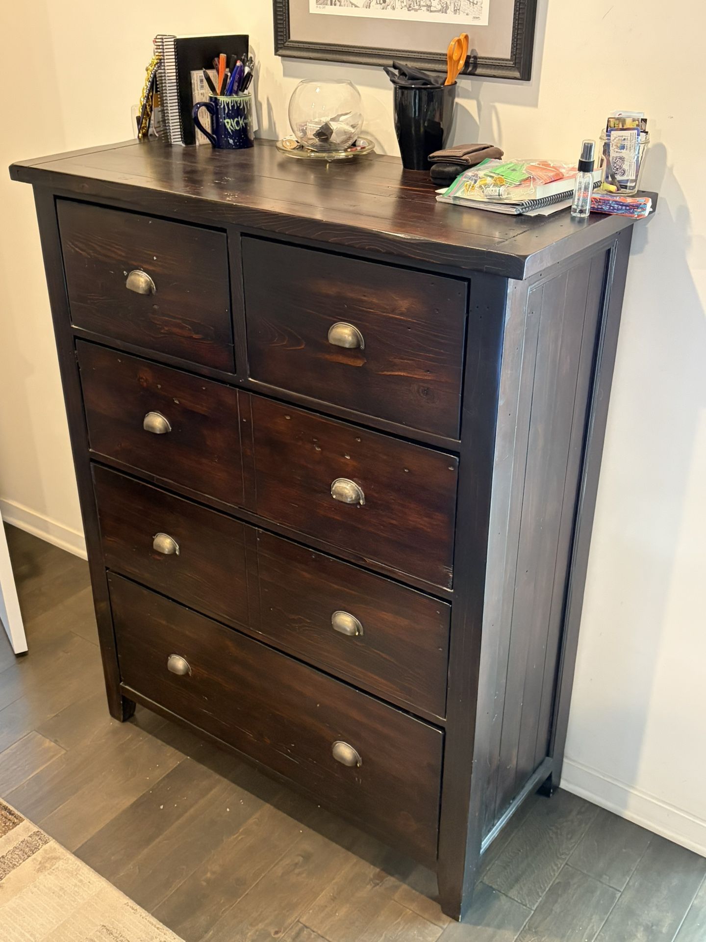 Dresser
