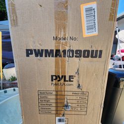 Pyle  Speaker