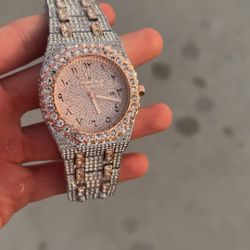 Rose gold ap royal oak buss down watch