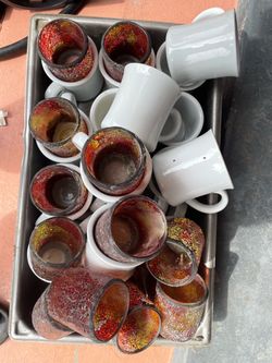 Coffee mug and restaurant table lamps