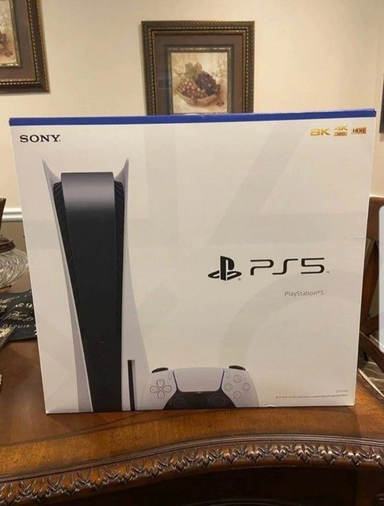 Sony PlayStation 5 PS5 Disc Edition Console *BRAND NEW*