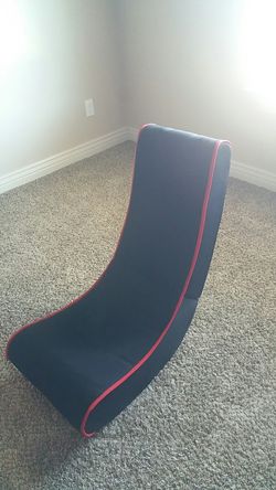 2 Gaming chairs