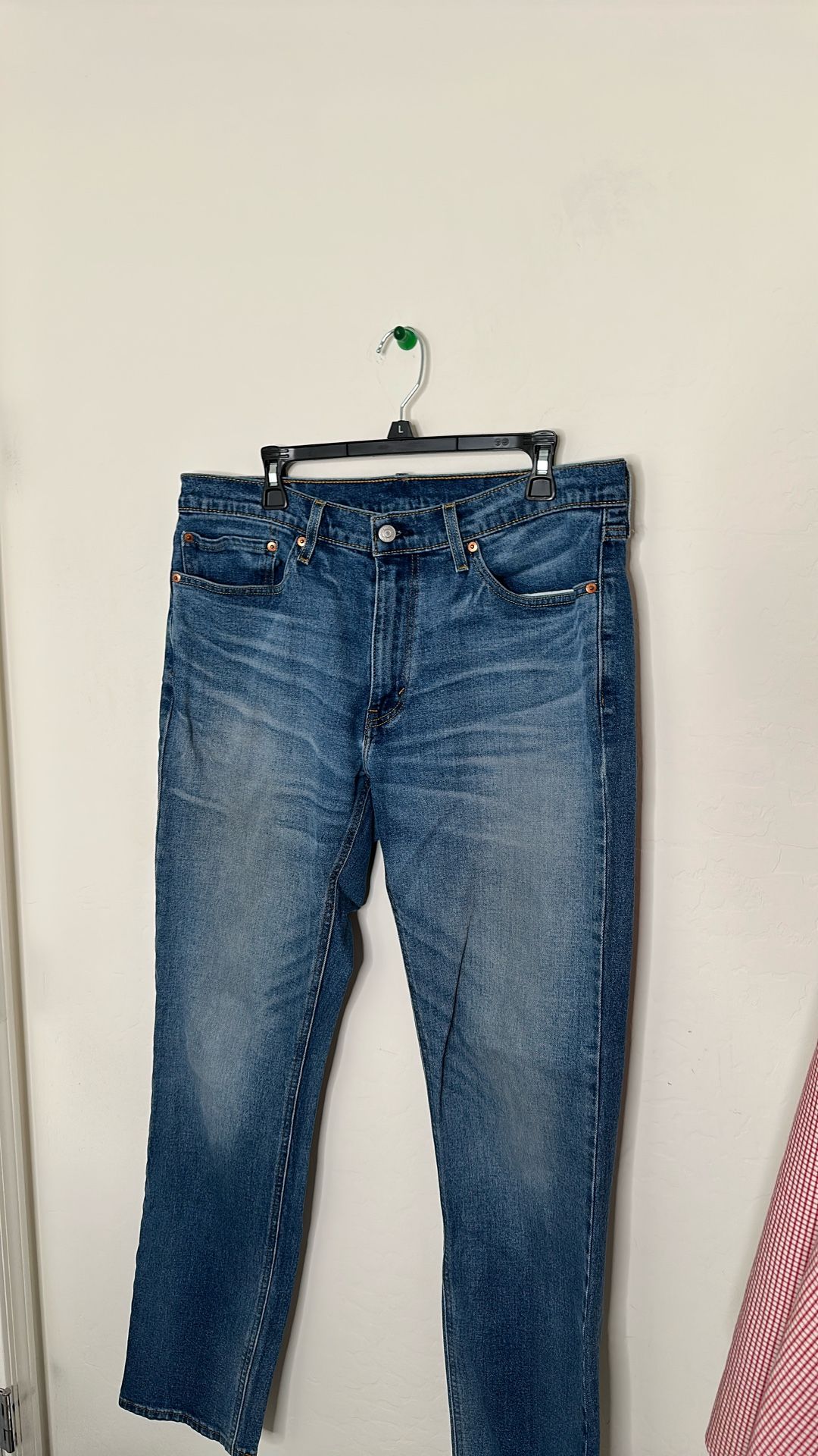 Levi’s Classic Blue Slim-Straight Jeans – Gently Worn, W34 L36