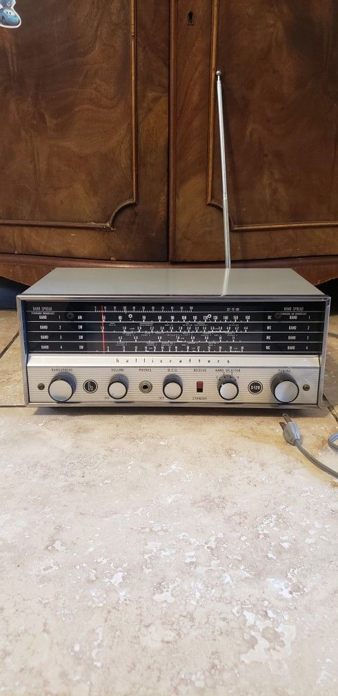 Hallicraft S-120 HAM Radio Receiver