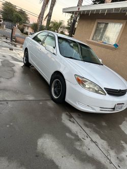 Toyota Camary LE 2003