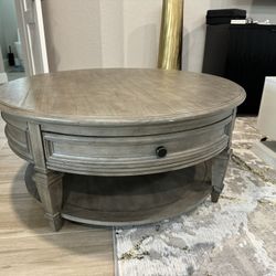 Havertys Solid Wood Coffee Table Round 40” With 2 Drawers