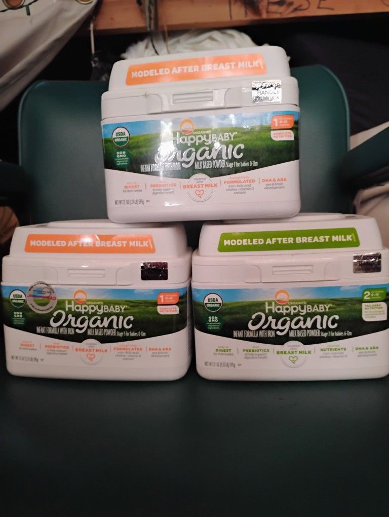 HAPPY BABY ORGANIC BABY FORMULA 