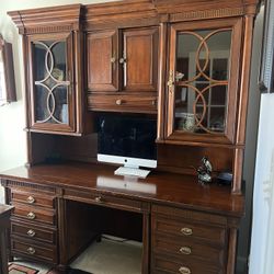 Computer Desk And Hutch