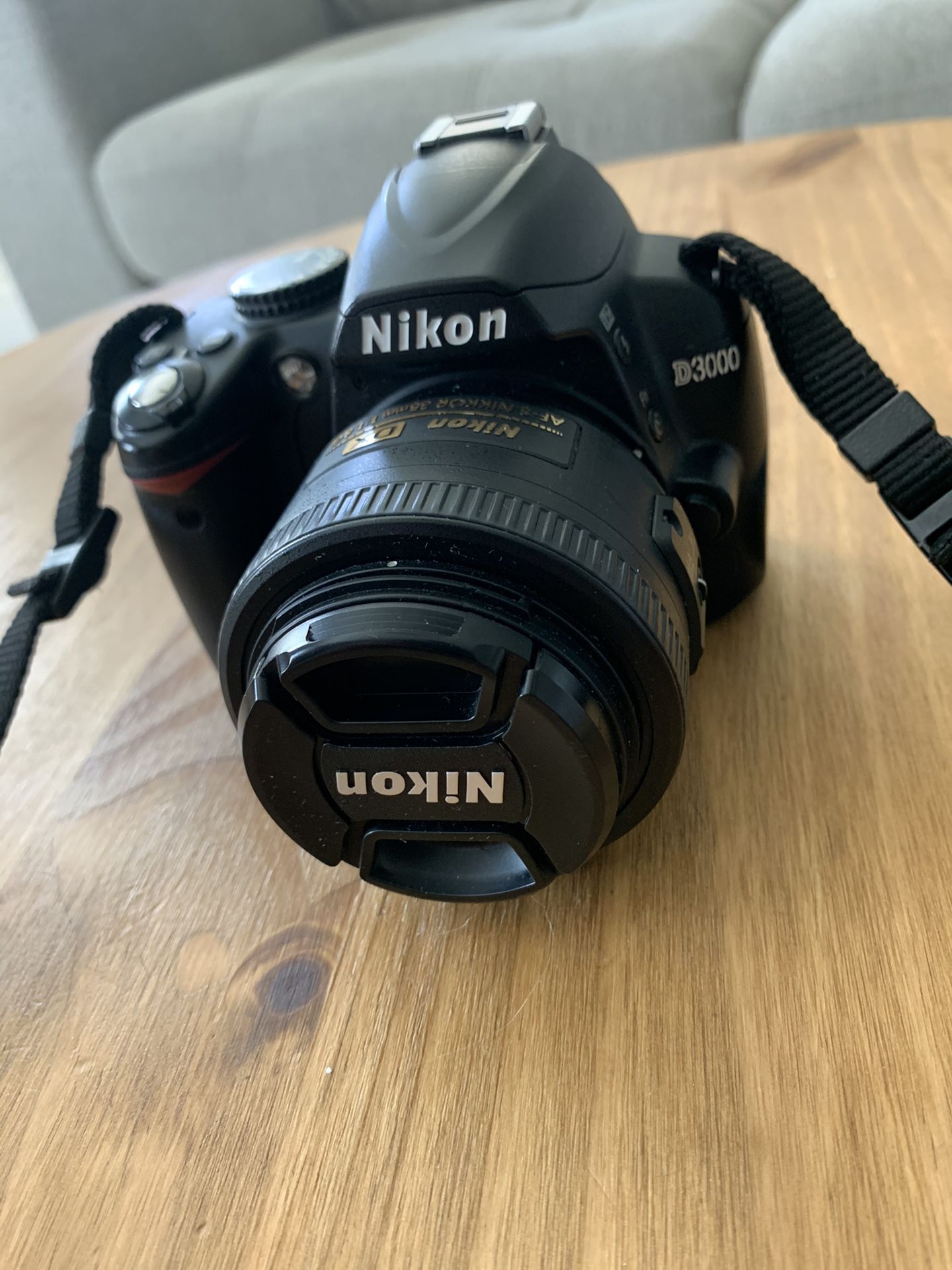 Nikon D3000 camera base with 35mm f1.8 lens