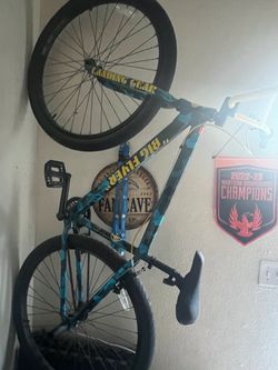 SE city grounds bike big flyer