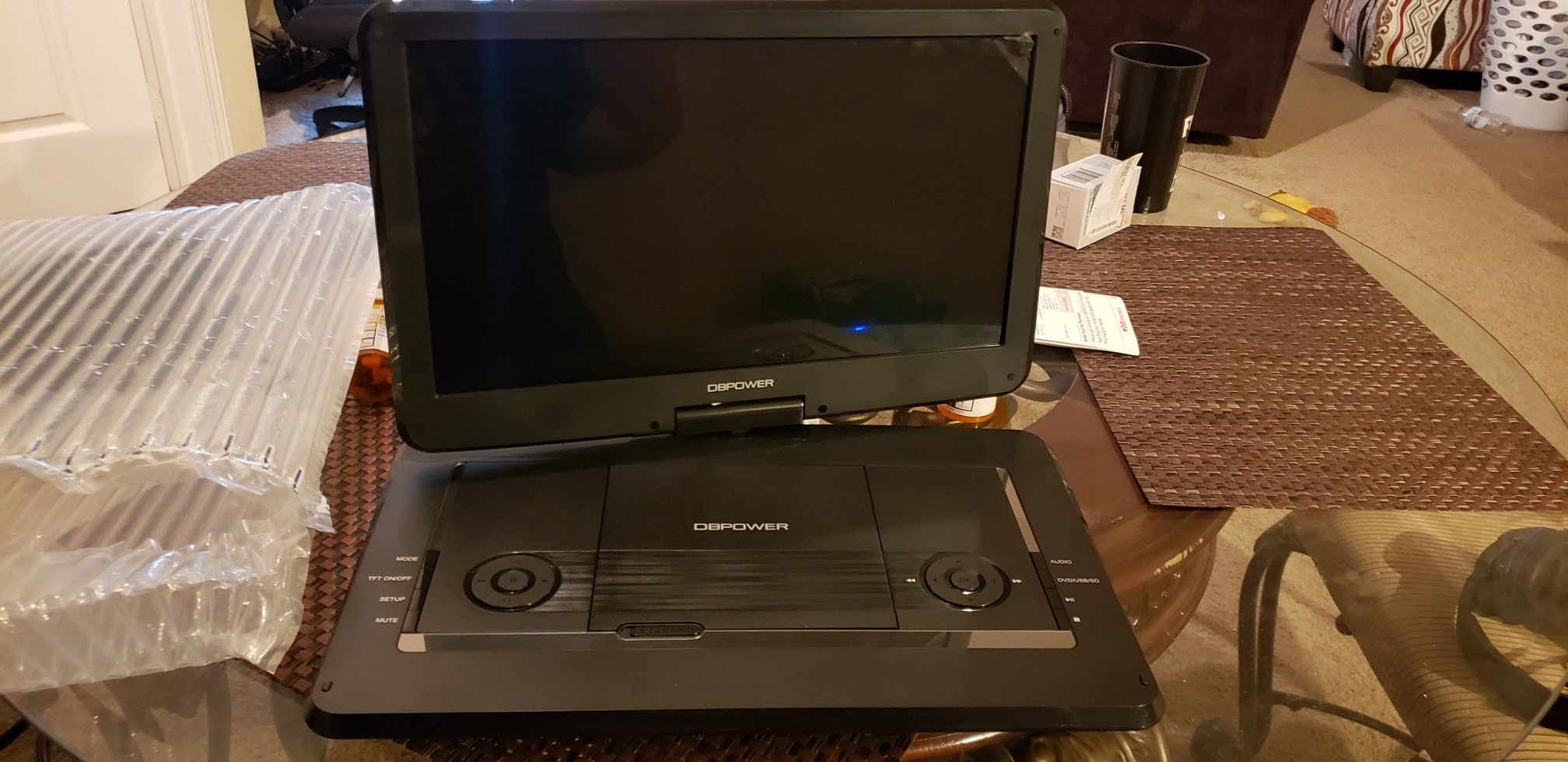 DBPower PORTABLE DVD PLAYER