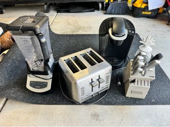 Kitchen Appliance Bundle – $60 OBO