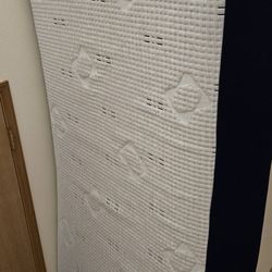 Twin Mattress - Sealy