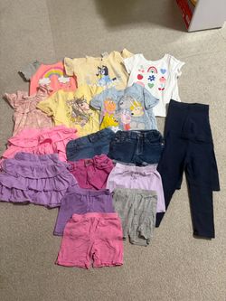 Little girls 2 t clothing bundle