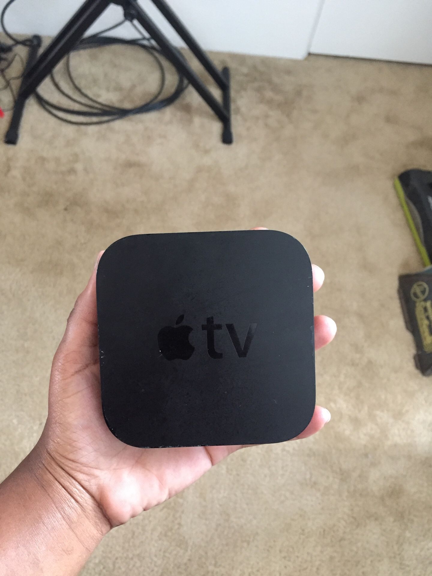 Apple TV comes with remote