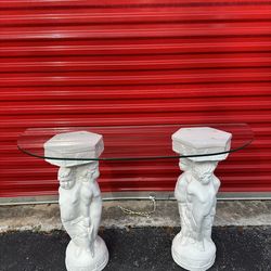 PAIR TABLES BASES AND GLASS TOP / PEDESTAL NEOCLASSICAL ANGELS/ IN GREAT CONDITION/ DELIVERY NEGOTIA