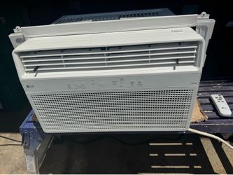 New LG Air Conditioner 10,000btu With Remote And WiFi