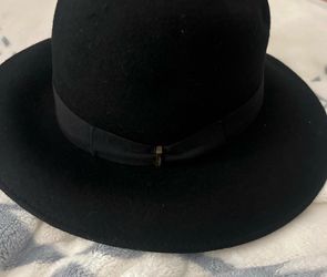 Black 100% Wool Wide Brim Bettina Hat