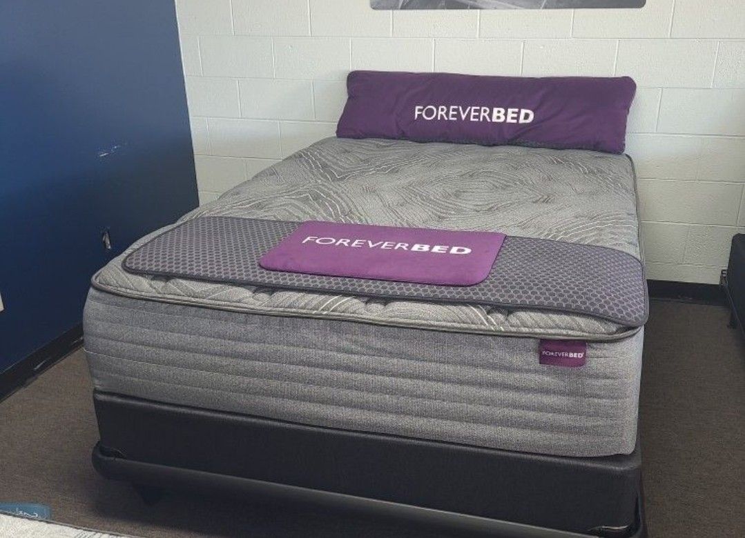 Hand Made American Queen Bed.