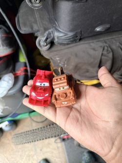 Disney Radiator Springs Lightning Mcqueen And Mater Cars