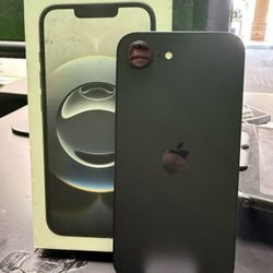iPhone 16e 