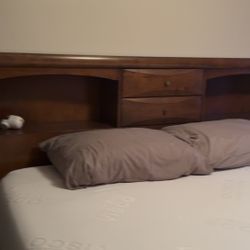Cal King Bedroom Set