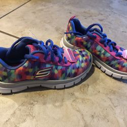 Girls New Sketches Memory Foam Shoe Size 12c