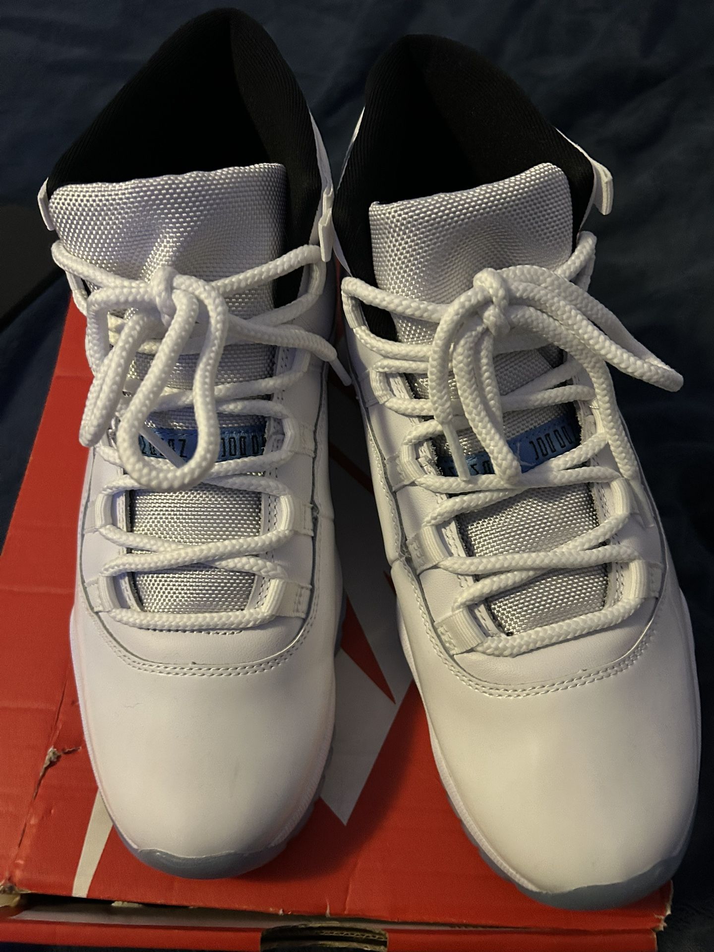 Jordan 11 Legend Blue 