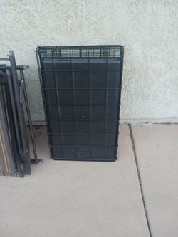 Small dog cage Great for potty training at night