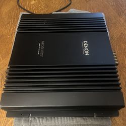 Power Amplifier: Denon DCA-800