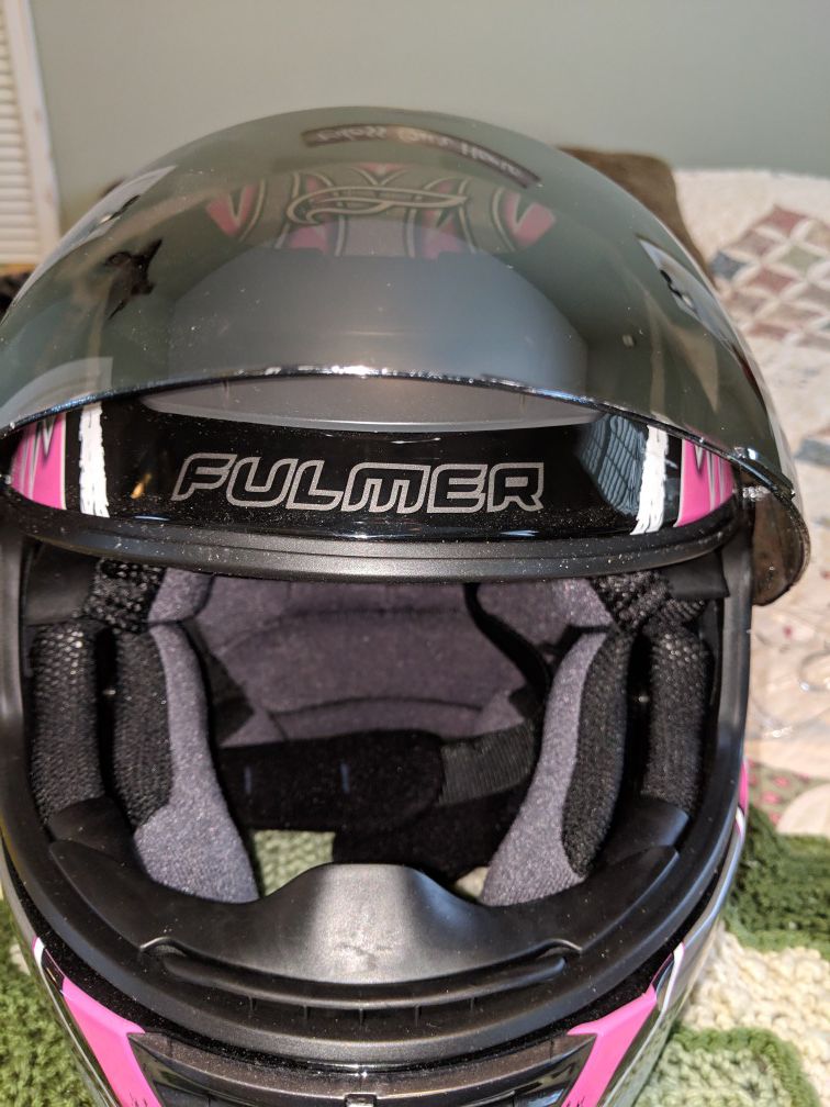 Women's motorcycle helmut