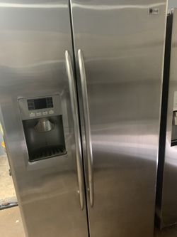 Whirlpool Profile Fridge