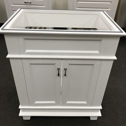 30 Inch Cabinet
