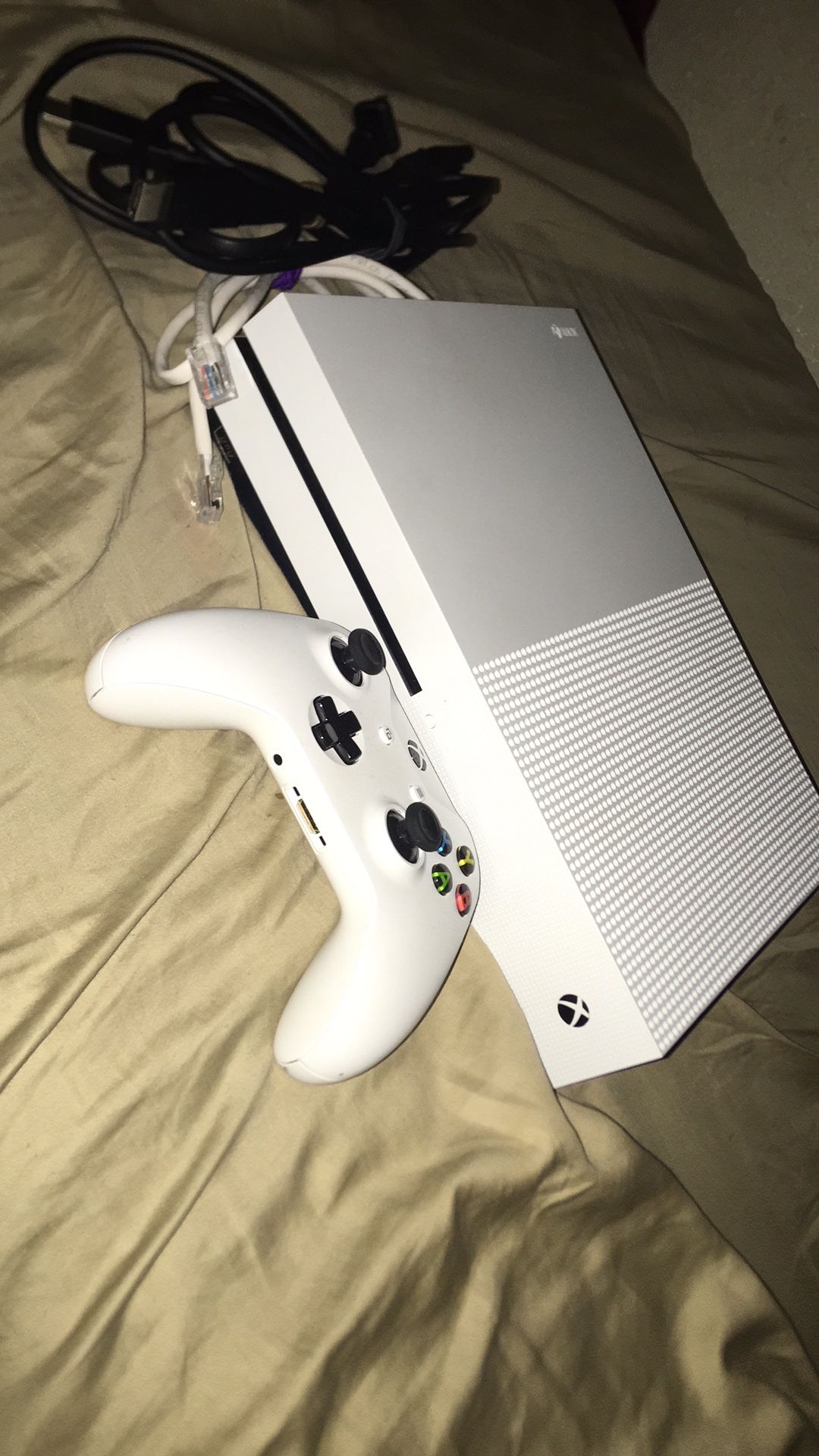 Xbox One S