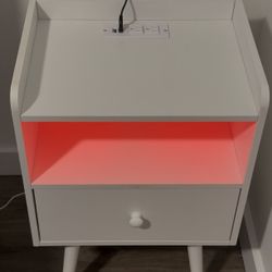  2 Nightstands With Light , And Coat Rack