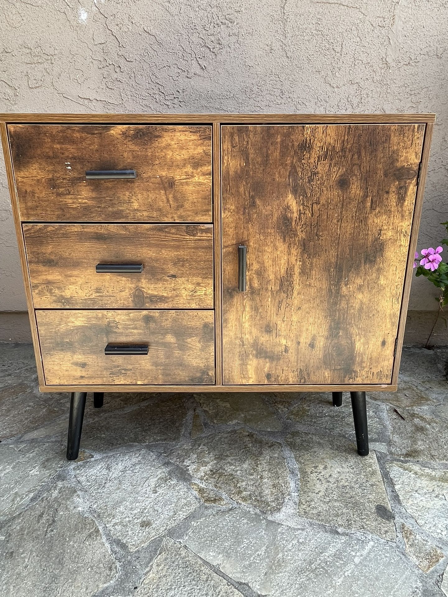 Small Vanity End Table