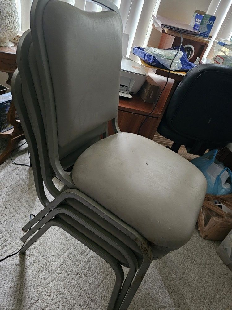 Sturdy Chairs Set Of 4