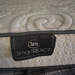 Mattress Kind SmartREACT Serta