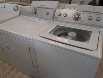 Maytag Washer and Dryer Set