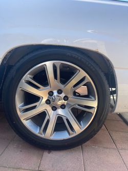 6 lugs Chevy /gmc /Escalade