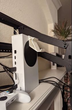 3D Printed Xbox Series S console Control Mount