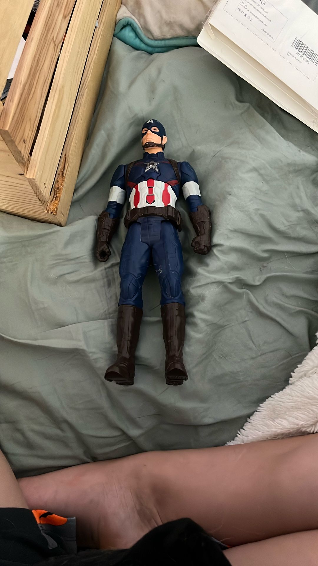 Captain America toy with Voice speaker