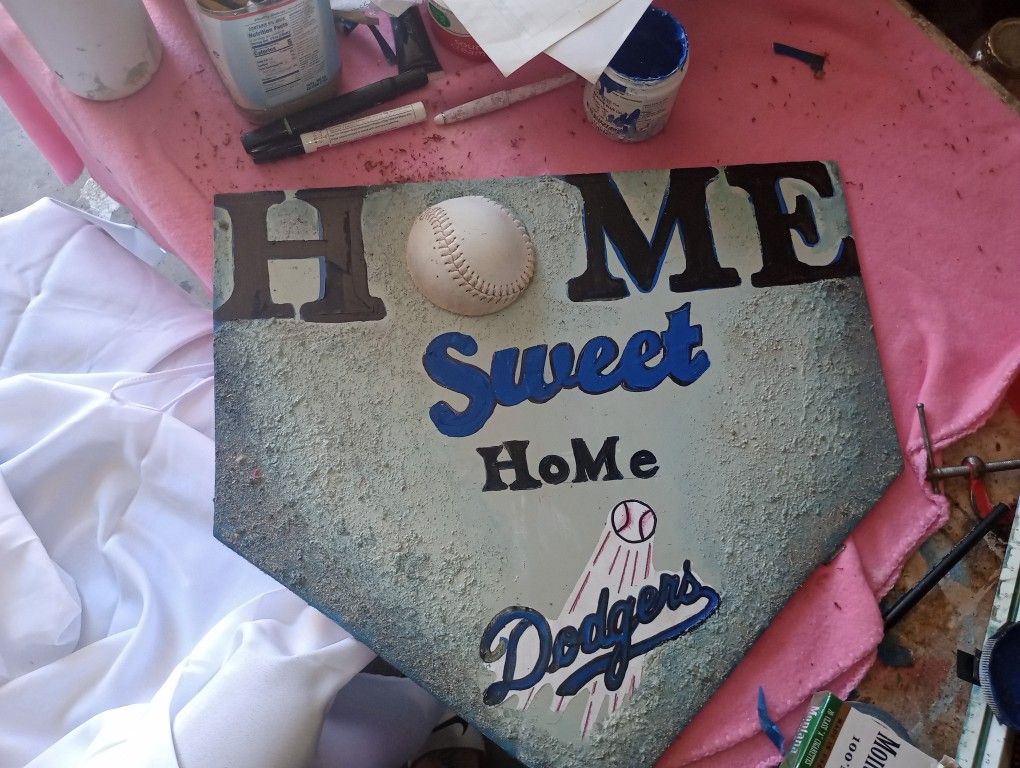 Dodger Sign