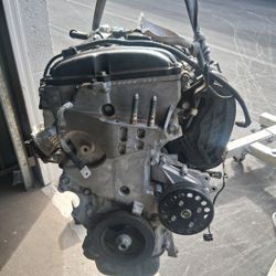 2.0L GDI Engine Off A 2014 Kia Forte 88,545 Miles 
