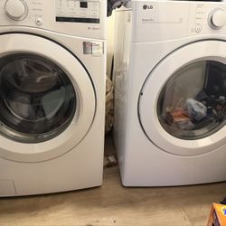 LG White Washer& Dryer Set