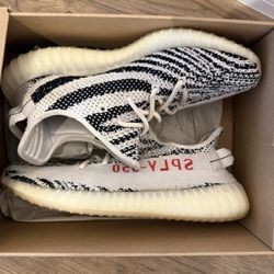 Yeezy 350 V2 Zebra Sz 10