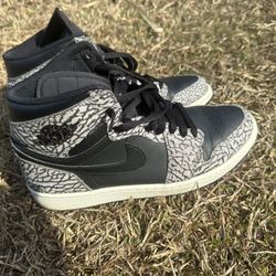 Cement 1z Jordan’s Size 10 