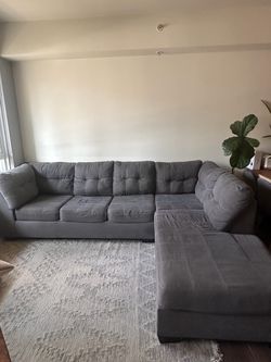 Sectional couch