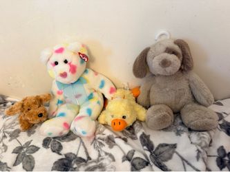 Baby toys and bears