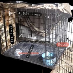 Large Kennel 4'x4.5'x3.5' Plastic Bottom For Easy Cleaning.